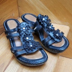 Born sandal